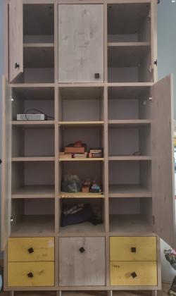 ארון של עצמלה, עמיד,חזק וגדול