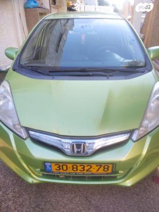 הונדה ג'אז הייבריד הייבריד אוט' 1.3 (102 כ''ס) בנזין 2011 למכירה בנתניה