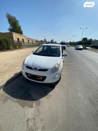 יונדאי i20 Inspire אוט' 1.4 (100 כ"ס) [2009-2015] בנזין 2011 למכירה בבאר שבע