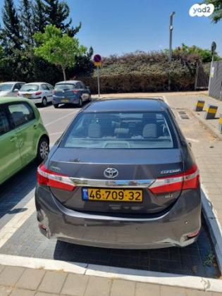 טויוטה קורולה GLI-FL אוט' 1.6 (132 כ''ס) [2013-2016] בנזין 2015 למכירה בבת ים