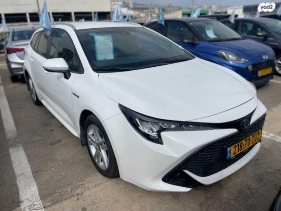 טויוטה קורולה הייבריד Space Plus סטיישן אוט' 1.8 (98 כ''ס) בנזין 2020 למכירה בחיפה