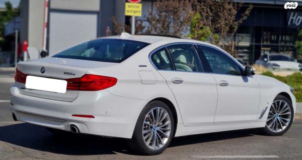 ב.מ.וו סדרה 5 530E IPer Exclusive הייבריד אוט' 2.0 (252 כ"ס) היברידי חשמל / בנזין 2018 למכירה בראשון לציון