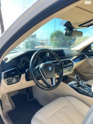 ב.מ.וו סדרה 5 520I S אוט' 2.0 (184 כ"ס) בנזין 2018 למכירה בעכו