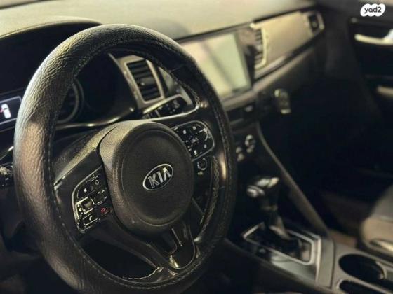 קיה נירו הייבריד EX הייבריד אוט' 1.6 (141 כ"ס) בנזין 2018 למכירה בראשון לציון