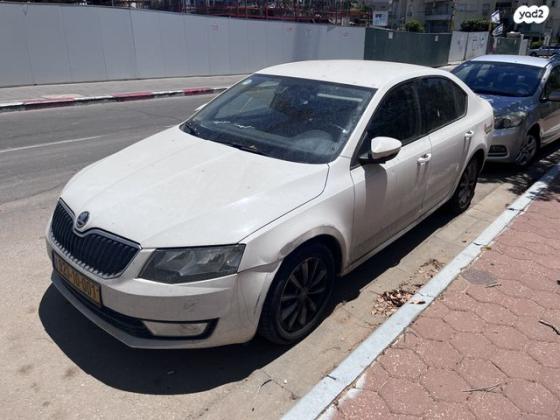 סקודה אוקטביה Style ידני דיזל 1.6 (110 כ''ס) דיזל 2016 למכירה בתל אביב יפו
