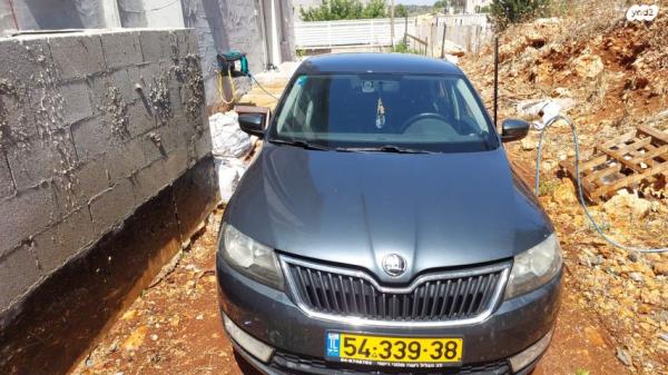 סקודה ראפיד Ambition אוט' 1.2 (90 כ"ס) בנזין 2016 למכירה בסלמה