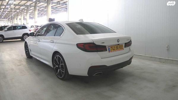 ב.מ.וו סדרה 5 4X4 545E M Superior אוט' 3.0 (286 כ''ס) ק' 6 היברידי חשמל / בנזין 2021 למכירה בחיפה