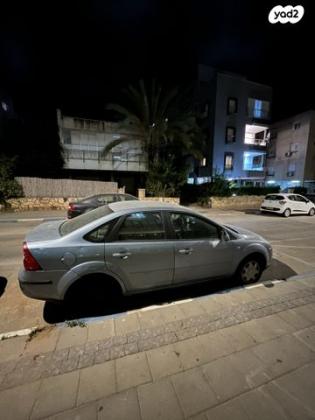 פורד פוקוס Trend סדאן אוט' 1.6 (100 כ''ס) בנזין 2008 למכירה בבת ים