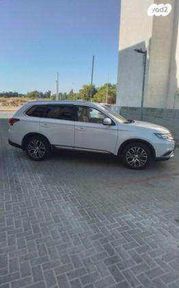 מיצובישי אאוטלנדר Premium אוט' 7 מק' 2.0 (150 כ''ס) בנזין 2017 למכירה באשדוד