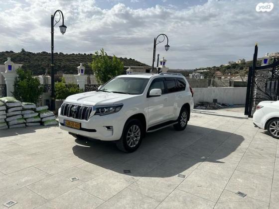 טויוטה לנד קרוזר ארוך Limited אוט' 7 מק' דיזל 5 דל' 2.8 (204 כ"ס) דיזל 2021 למכירה באום אל פחם