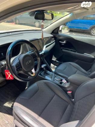 קיה נירו הייבריד EX הייבריד אוט' 1.6 (141 כ"ס) בנזין 2020 למכירה ברעננה