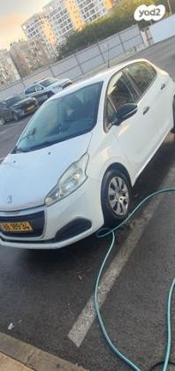 פיג'ו 208 Access אוט' 1.2 (110 כ"ס) בנזין 2016 למכירה בתל אביב יפו