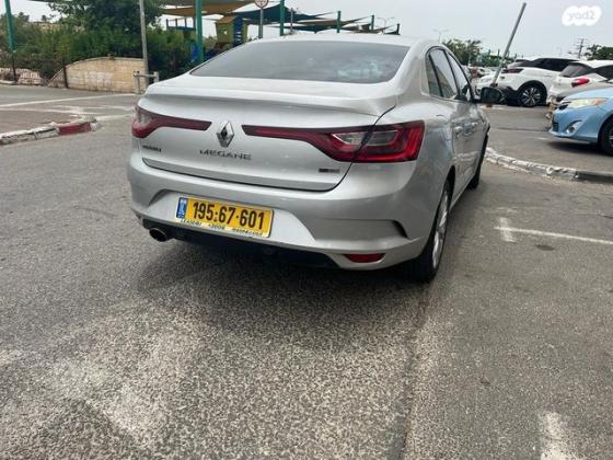 רנו מגאן גראנד קופה Intense אוט' 1.2 (132 כ"ס) בנזין 2018 למכירה בבני ברק