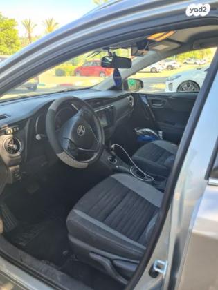 טויוטה אוריס הייבריד TS סטיישן הייבריד אוט' 1.8 (99 כ"ס) בנזין 2016 למכירה במעונה
