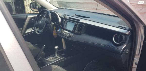 טויוטה RAV4 הייבריד Premium הייבריד אוט' 2.5 (155 כ''ס) בנזין 2018 למכירה בראשון לציון