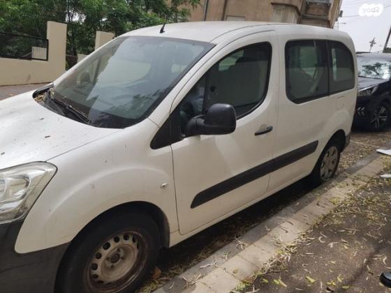 סיטרואן ברלינגו דור 2 (2008-2019) Comfort Plus ידני דיזל + 4 כ"א 1.6 (75 כ''ס) דיזל 2017 למכירה בחיפה