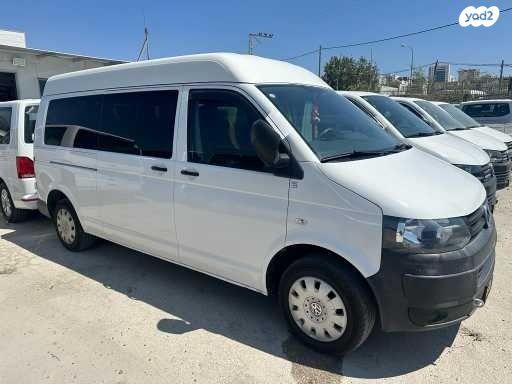 פולקסווגן טרנספורטר מסחרי/נוסעים Kombi ארוך אוט' דיזל 2 מק' 3 דל' 2.0 (140 כ"ס) דיזל 2015 למכירה בנצרת