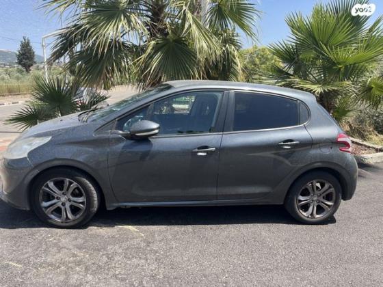 פיג'ו 208 Active אוט' 1.6 (120 כ"ס) בנזין 2014 למכירה בפקיעין