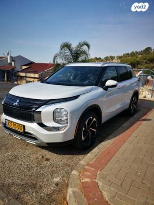 מיצובישי אאוטלנדר Instyle אוט' 7 מק' 2.5 (181 כ"ס) בנזין 2021 למכירה בעפולה