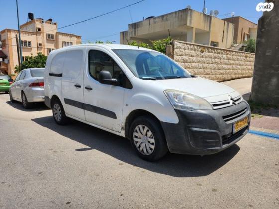 סיטרואן ברלינגו דור 2 (2008-2019) Maxi ידני דיזל טורבו 4 דל' 6 מק' 1.6 (100 כ"ס) דיזל 2017 למכירה בטייבה