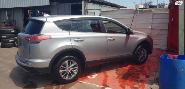 טויוטה RAV4 הייבריד Premium הייבריד אוט' 2.5 (155 כ''ס) בנזין 2018 למכירה בראשון לציון