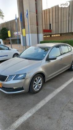 סקודה אוקטביה Ambition אוט' 1.4 (150 כ''ס) בנזין 2018 למכירה בעומר