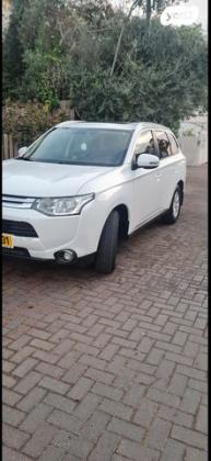 מיצובישי אאוטלנדר Instyle SR אוט' 7 מק' 2.0 (150 כ''ס) בנזין 2014 למכירה באשדוד