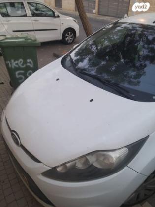 פורד פיאסטה Trend אוט' 1.4 (97 כ''ס) בנזין 2011 למכירה בבאר שבע