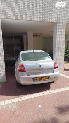 רנו מגאן דור 2 (2004-2010) Business אוט' 4 דל' 1.6 (110 כ''ס) בנזין 2008 למכירה בראשון לציון