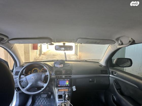 טויוטה אוונסיס GLI S אוט' 2.0 (150 כ"ס) בנזין 2008 למכירה בחיפה