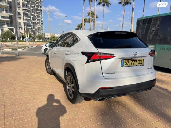 לקסוס NX 4X4 NX200T Premium אוט' 2.0 (238 כ"ס) בנזין 2015 למכירה בראשון לציון