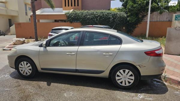 רנו פלואנס AU אוט' 1.6 (110 כ''ס) בנזין 2010 למכירה בתל מונד