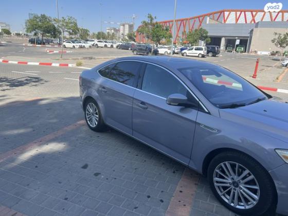 פורד מונדאו Titanium הצ'בק אוט' 2.0 (240 כ''ס) בנזין 2011 למכירה בראשון לציון