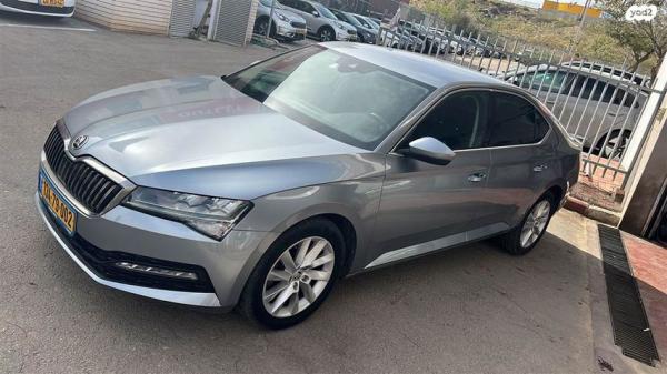 סקודה סופרב (2019 ואילך) Ambition FL אוט' סדאן 1.5 (150 כ''ס) בנזין 2020 למכירה ב