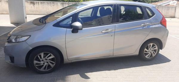 הונדה ג'אז Comfort אוט' 1.3 (102 כ''ס) בנזין 2017 למכירה בנתניה