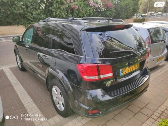 דודג' ג'רני SE אוט' 5 מק' 2.4 (168 כ''ס) בנזין 2013 למכירה בנתניה