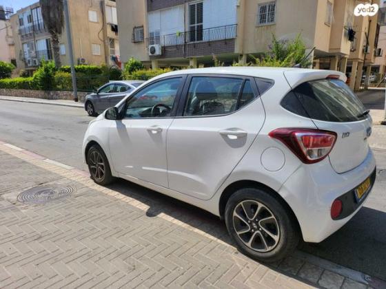 יונדאי i10 Premium אוט' 1.0 (66 כ"ס) בנזין 2017 למכירה בחולון