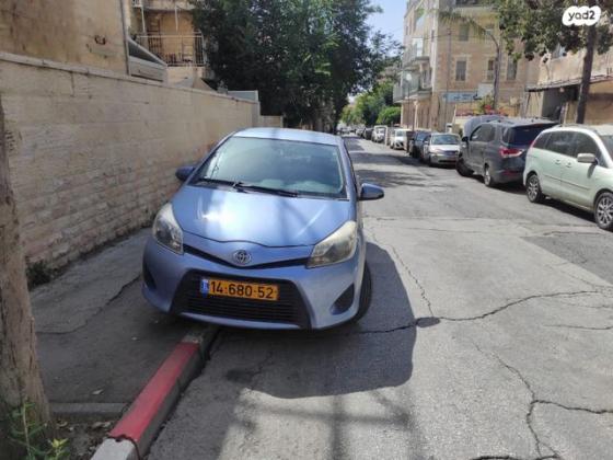 טויוטה יאריס הייבריד Hybrid אוט' 1.5 (74 כ''ס) בנזין 2013 למכירה בירושלים