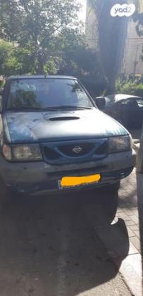 ניסאן טראנו ארוך 4X4 SR אוט' דיזל 2.7 (125 כ''ס) דיזל 2001 למכירה בגבעתיים