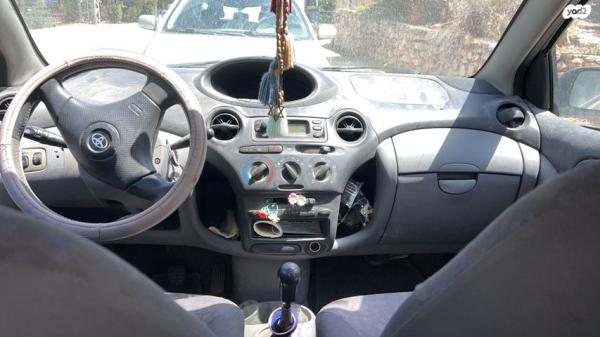 טויוטה יאריס Luna ידני 1.3 (87 כ''ס) בנזין 2003 למכירה באיתמר