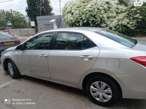 טויוטה קורולה Sun אוט' 1.6 (132 כ"ס) בנזין 2015 למכירה בקדומים