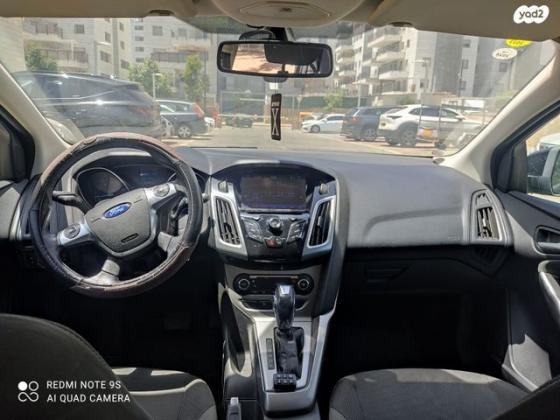 פורד פוקוס Trend סטיישן אוט' 1.6 (125 כ''ס) בנזין 2014 למכירה בלוד