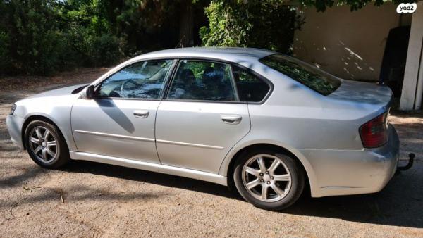 סובארו B4 4X4 20i סדאן אוט' 2.0 (137 כ''ס) בנזין 2005 למכירה בגדרה