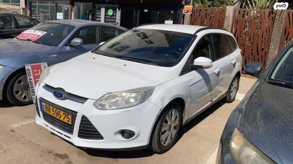 פורד פוקוס Trend סטיישן אוט' 1.6 (125 כ''ס) בנזין 2013 למכירה בראשון לציון