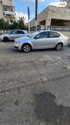 סקודה אוקטביה Ambition אוט' 1.2 (105 כ''ס) בנזין 2014 למכירה בעכו