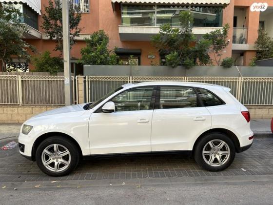 אאודי Q5 4X4 אוט' 2.0 (211 כ''ס) בנזין 2010 למכירה בתל אביב יפו