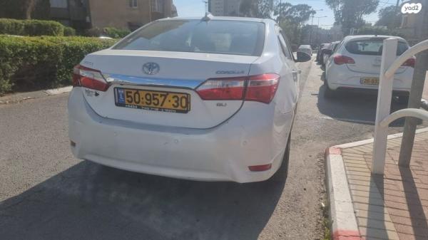טויוטה קורולה GLI-FL אוט' 1.6 (132 כ''ס) [2013-2016] בנזין 2014 למכירה בבאר שבע