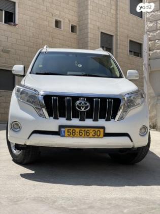 טויוטה לנד קרוזר ארוך 4X4 Luxury אוט' דיזל 7 מק' 3.0 (190 כ''ס) דיזל 2014 למכירה בנצרת