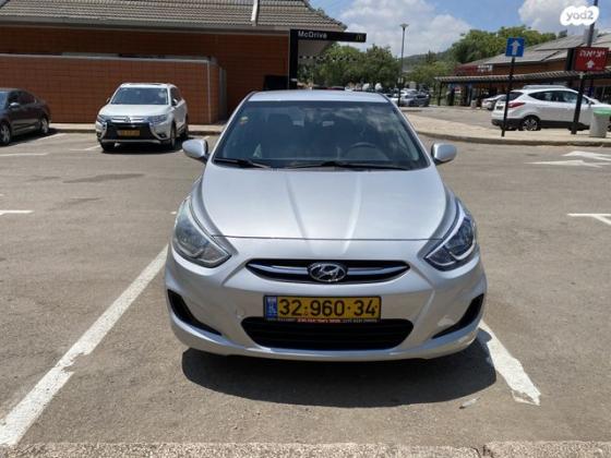 יונדאי i25 Inspire אוט' 1.4 (100 כ''ס) בנזין 2015 למכירה באום אל פחם