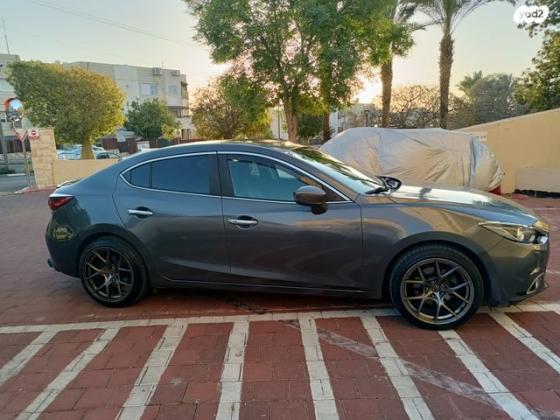 מאזדה j Spirit סדאן אוט' 2.0 (165 כ''ס) בנזין 2015 למכירה בפתח תקווה